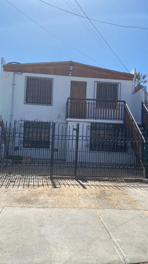 Hostal Ollague, Habitaciones Con Bano Privado Calama Exterior photo